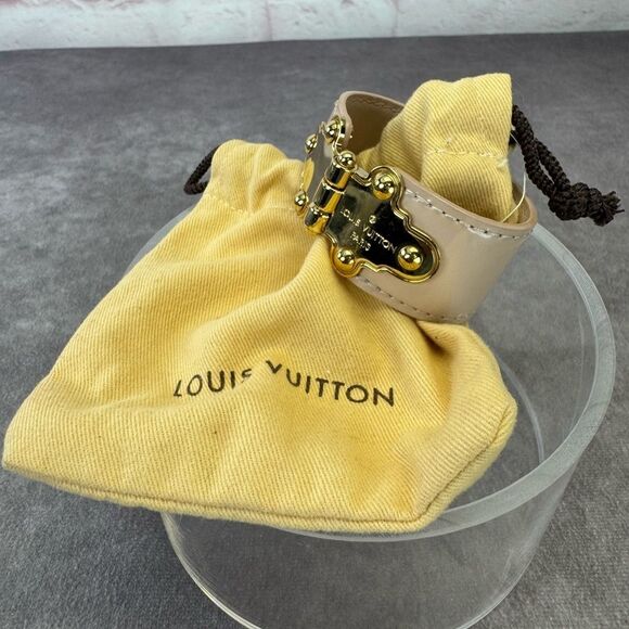 Louis Vuitton Beige Gold Save It Patent Leather Women's Bracelet 17 - Picture 3 of 12